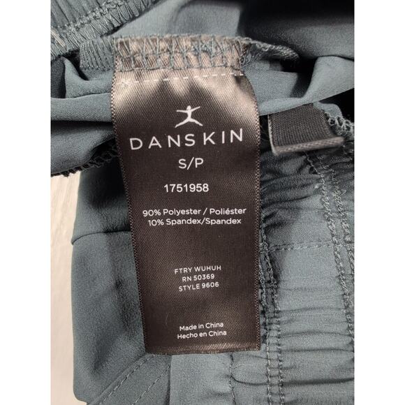 Danskin Paperbag Shorts Women’s S Stormy Weather Charcoal 4” Inseam Pockets NWT - Picture 10 of 12